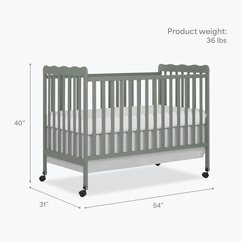 Close up of Meadow Green finish on Dream On Me crib