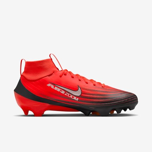 Bottom sole of Nike Vapor Pro 1 football cleats