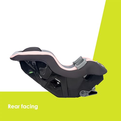 Adjustable harness details on the car seat