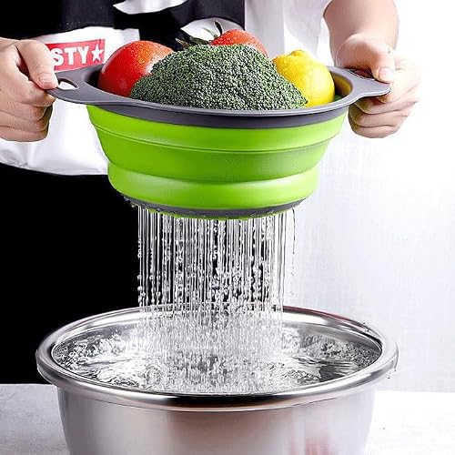 Folded Emptycolor collapsible strainers stack