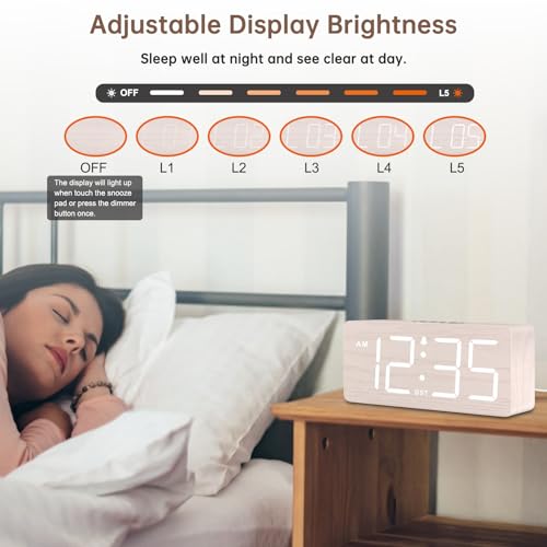 DreamSky clock display settings and control buttons