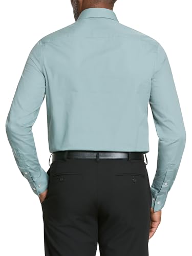 Close up of point collar on Van Heusen shirt