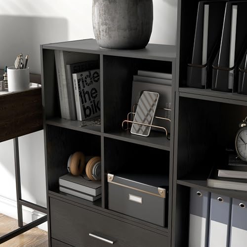 Close-up of safety hardware on the 4-cube organizer