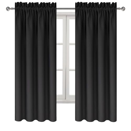 Bedroom setting with DWCN curtains