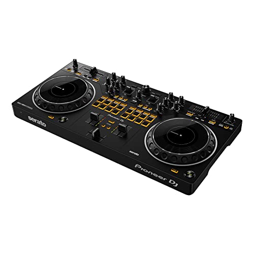 Pioneer DJ DDJ-REV1 deck close up