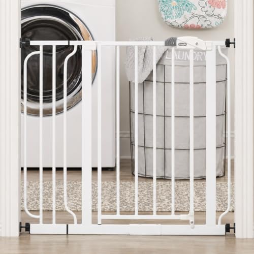 Regalo Easy Step Baby Gate front view