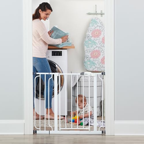 Regalo Easy Step Gate side profile