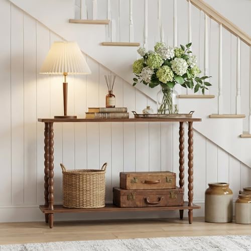 Walnut finish wood grain detail on HOOBRO console