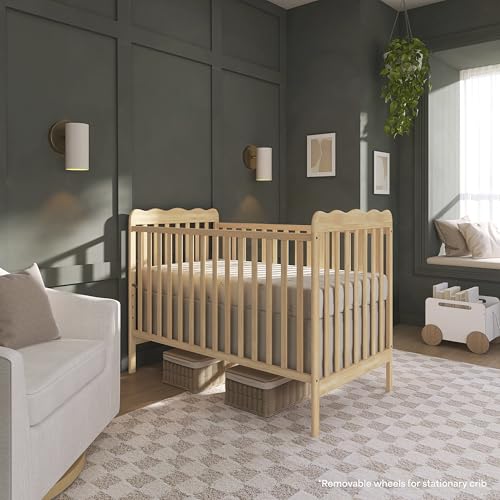 Natural finish details on Carson baby crib