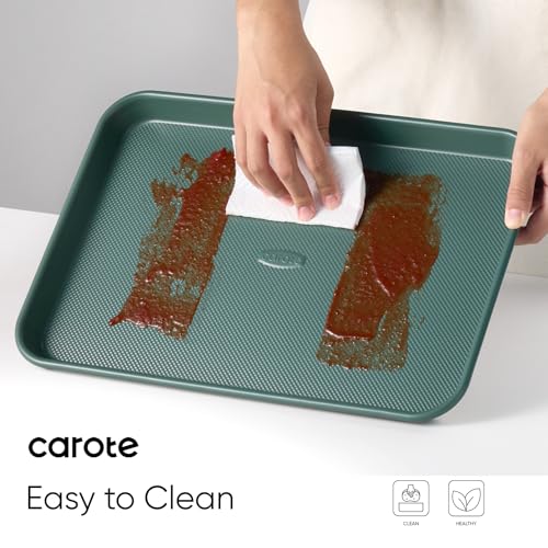 Side profile of CAROTE carbon steel baking sheets