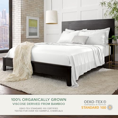 Close up of Pure Bamboo white sheet texture