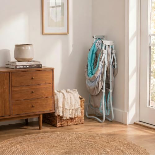 Karley bassinet in a travel setting