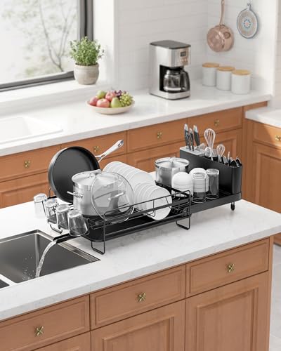 Side view of Kitsure drying rack with cutlery holder