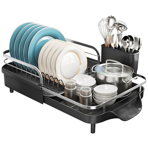 Angled drip tray mechanism