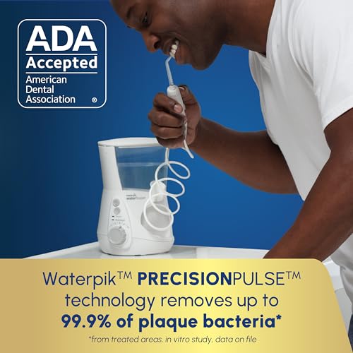 Waterpik Aquarius flossing wand and hose detail