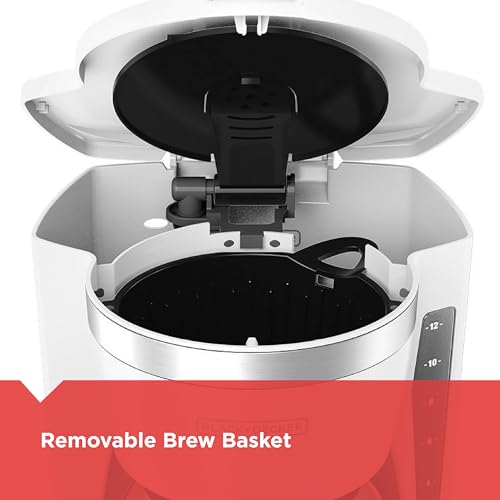Water reservoir window on coffee machine