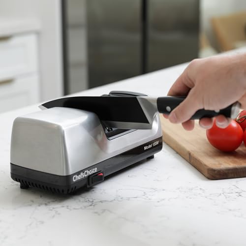 Chef’sChoice 15XV sharpener power switch view