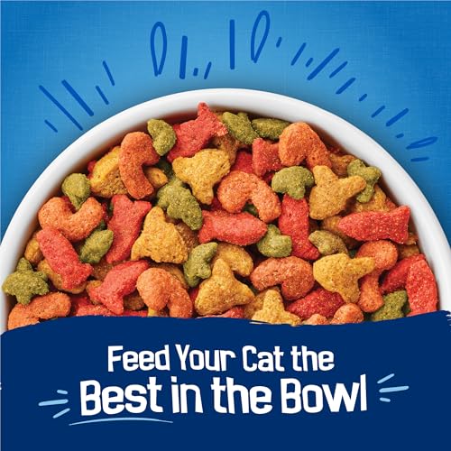 Back of Friskies 22 lb bag with feeding guide