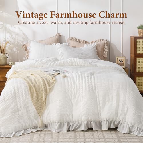 Close up of seersucker ruffle bedding texture