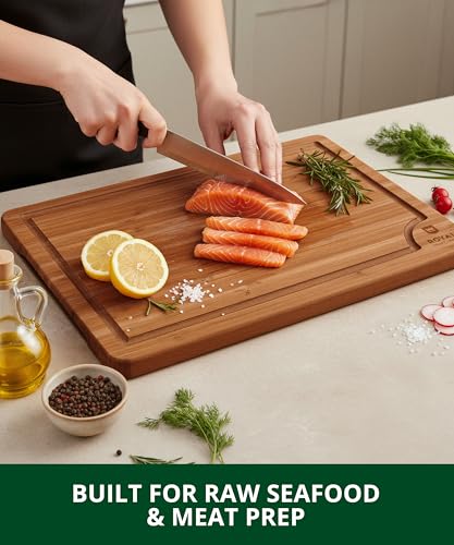Bamboo cutting board set in brown finish