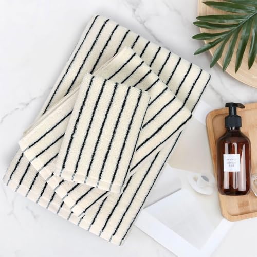 Hand towels and washcloths in black and cream