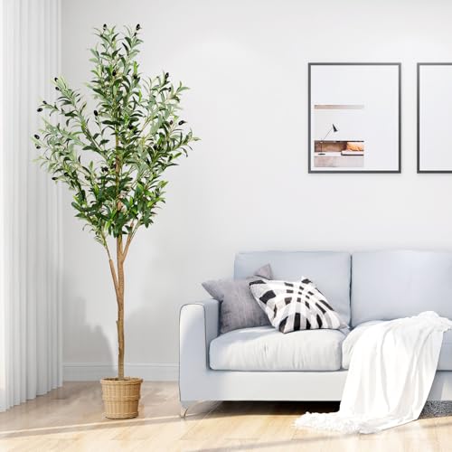 Detailed texture of the faux olive tree trunk